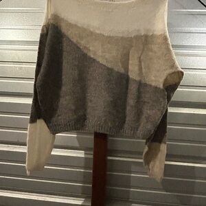 Old Navy Women's Sweater in Cream, Gray, and Brown